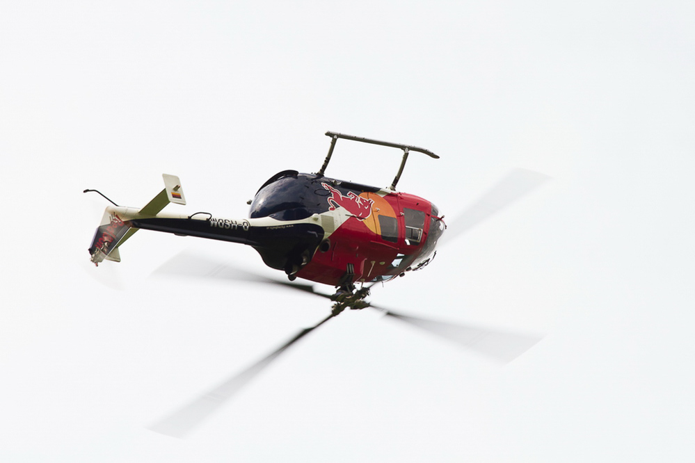 Redbull - 037 - Demo Eurocopter BO-105C