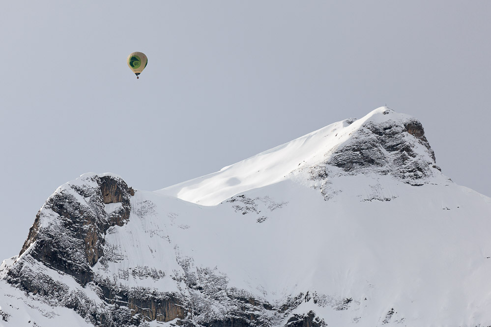 052 - Ballon beim Wiggis - Fronalp 06.01.2013
