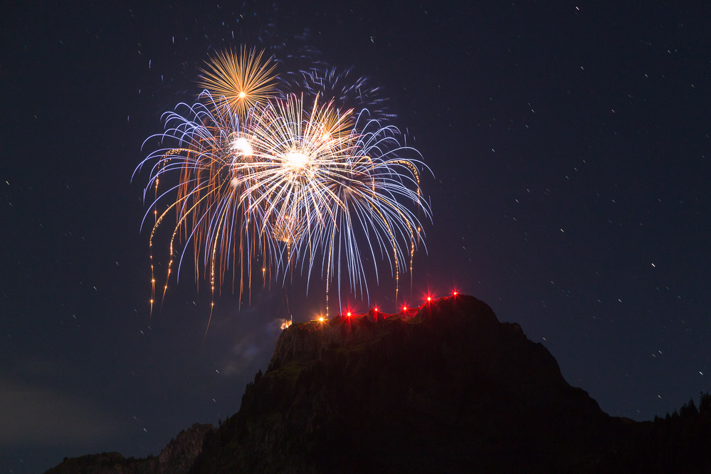 2017-021 Feuerwerk am Maettlistock