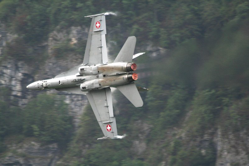 AirMollis06 - Rain 'n' Jets  © Markus Dussy - 0060