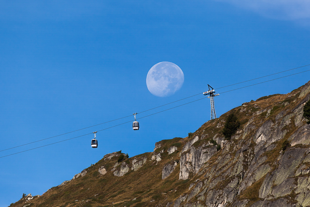 aletsch_043 - Vollmond am Morgen