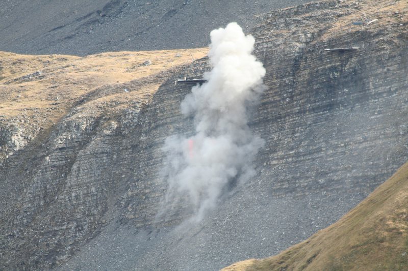 Fliegerschiessdemo Axalp-Ebenfluh 11.10.2006 - © Markus Dussy - 0025