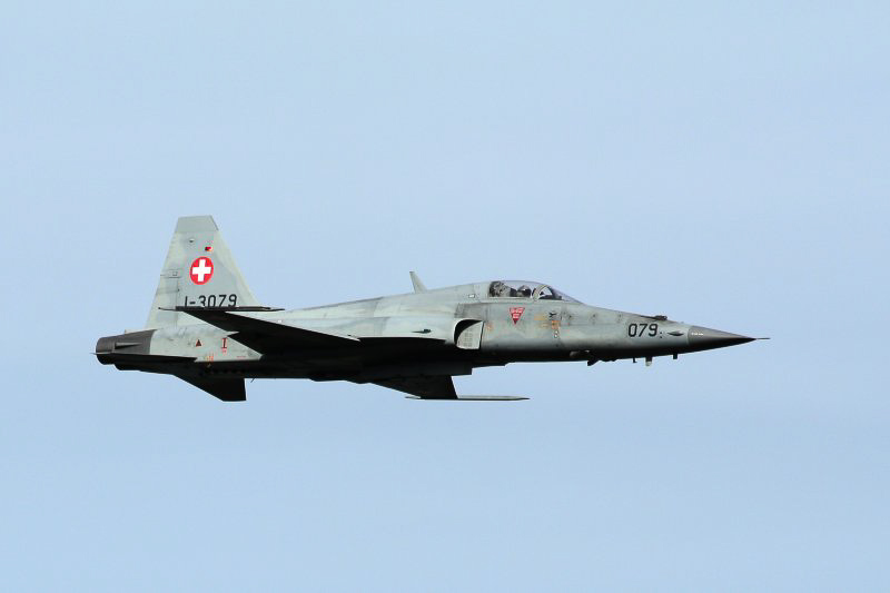 Fliegerschiessdemo Axalp-Ebenfluh 11.10.2006 - © Markus Dussy - 0028