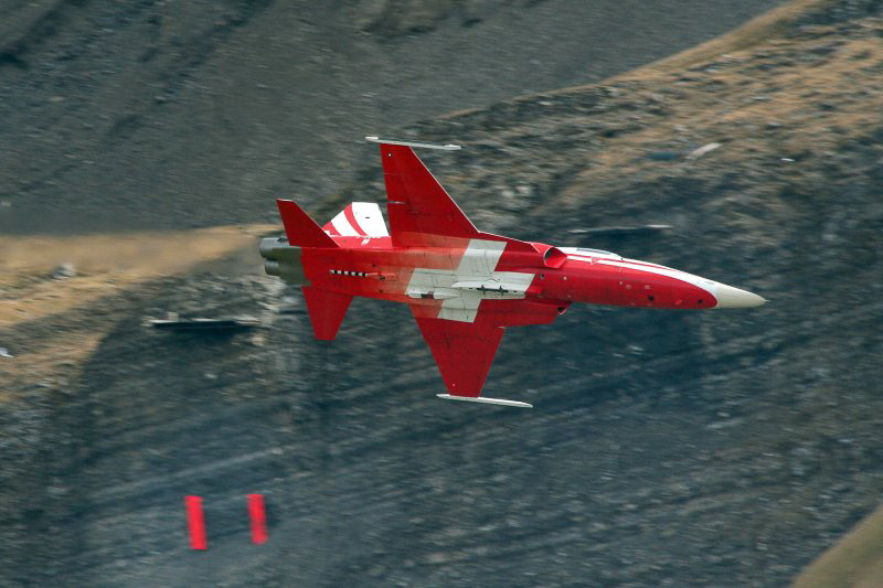 Fliegerschiessdemo Axalp-Ebenfluh 11.10.2006 - © Markus Dussy - 0058