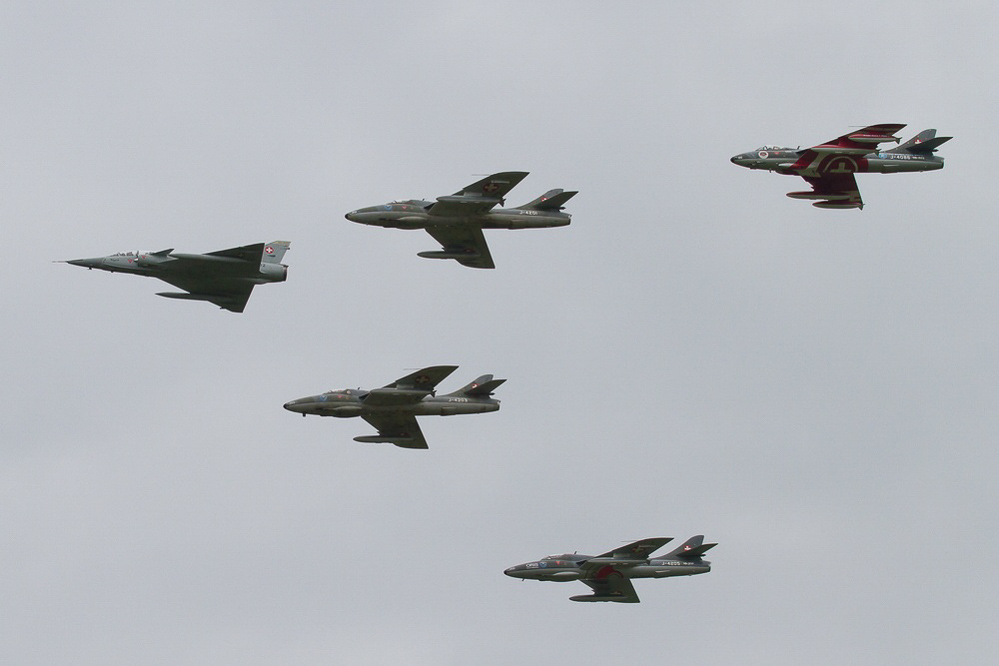 Emmen - 357 - Hunter und Mirage
