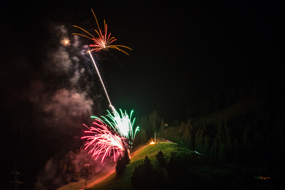 fw19_025 - Turm Schwanderberg - Aeugsten