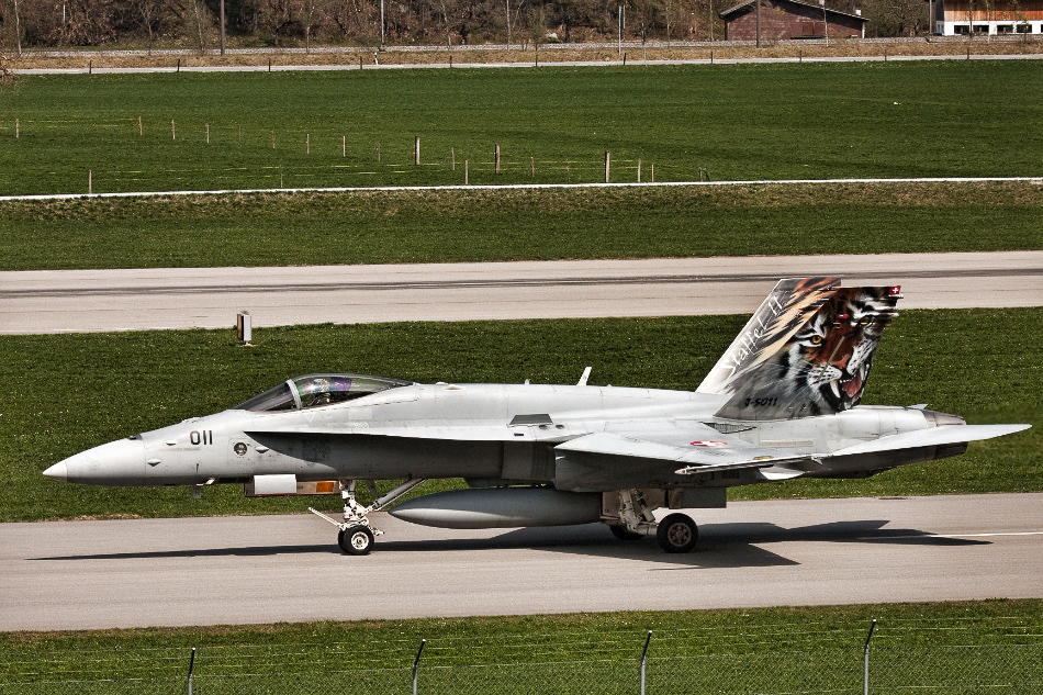 Rund um den Flugplatz 046 - ©MD - 5011
