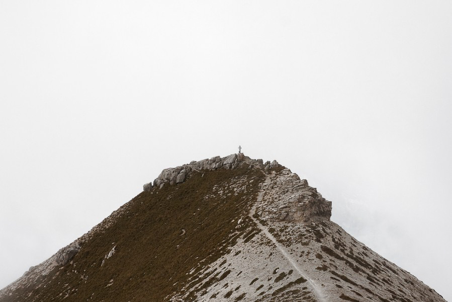 Froni-Schilt - 014 - Schilt Tristli im aufkommenden Nebel