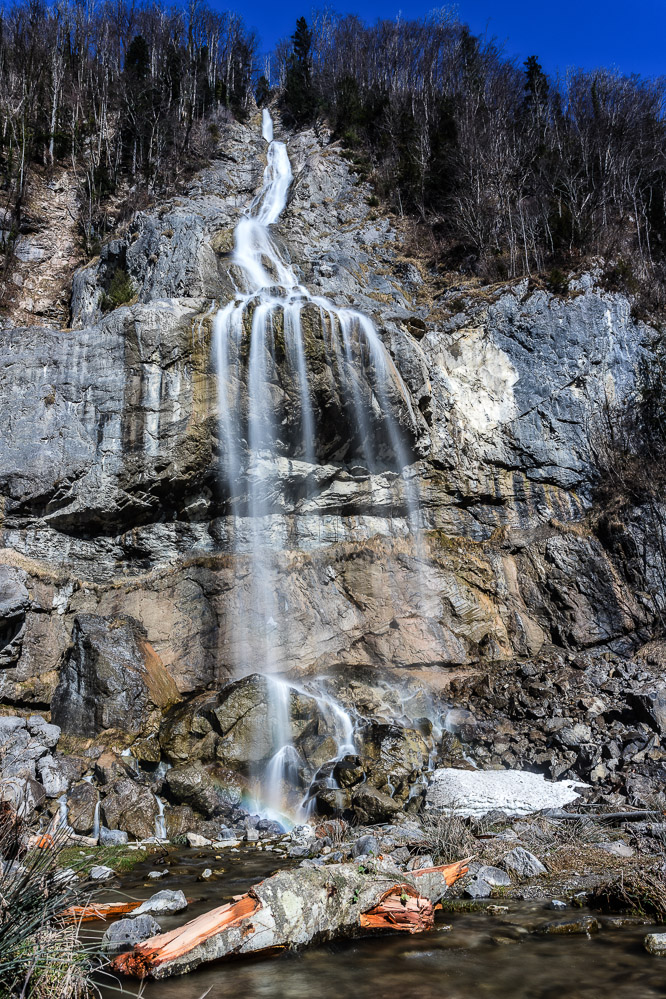 fruehling21 - 08 - Wasserfall im Moutathal