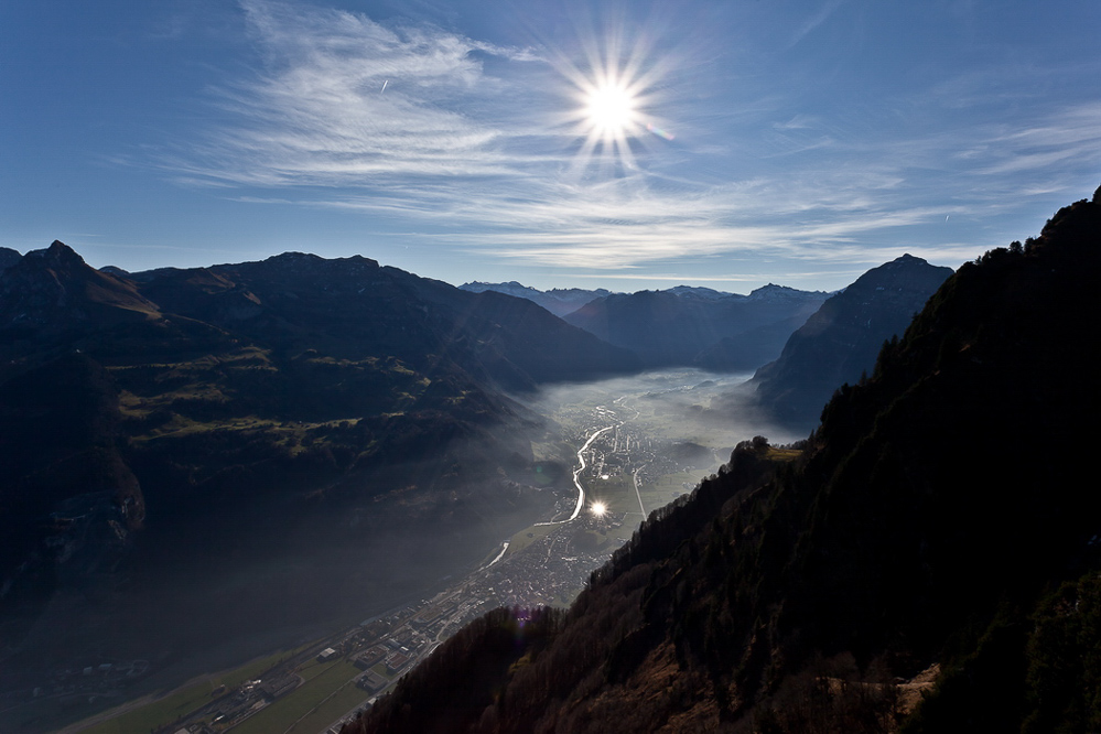 Herbst-11 - 019 - Glarus im Gegenlicht