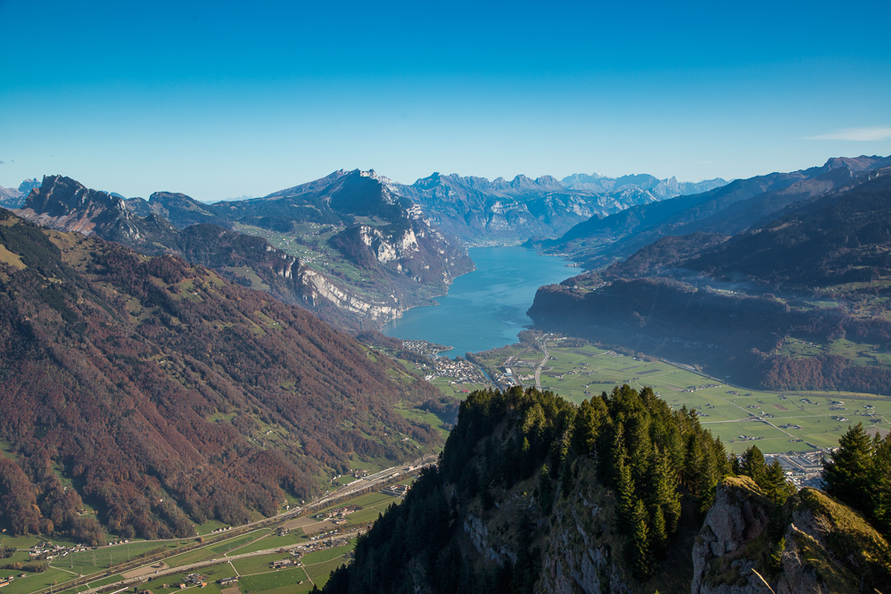 010 - Herbst 24 - Walensee vom Hirzli