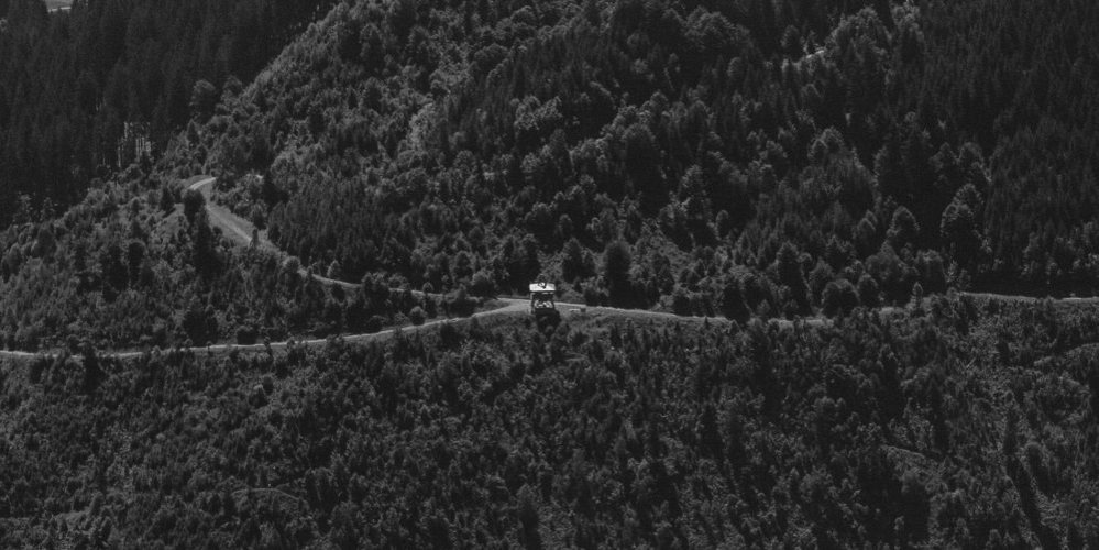 009-Mollis-©MD--Tiefblick-Aussichtsturm Schwanderberg