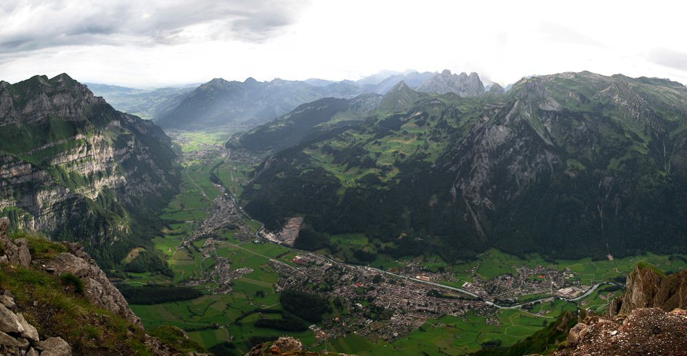 010-Mollis-©MD--Tiefblick-Panorama, Foto aus früherer Zeit ;-)