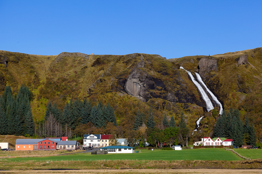 276_island_23-09_Zweifachwasserfall Systrafoss in Kirkjubæjarklaustur