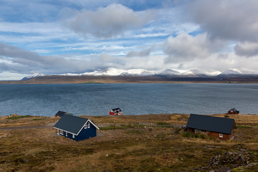 1181_island_03-10_Siedlung nähe Hvammsvík