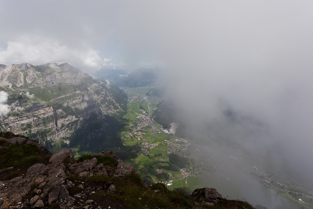 2012_010 - Ausblick vom Vorderglärnisch