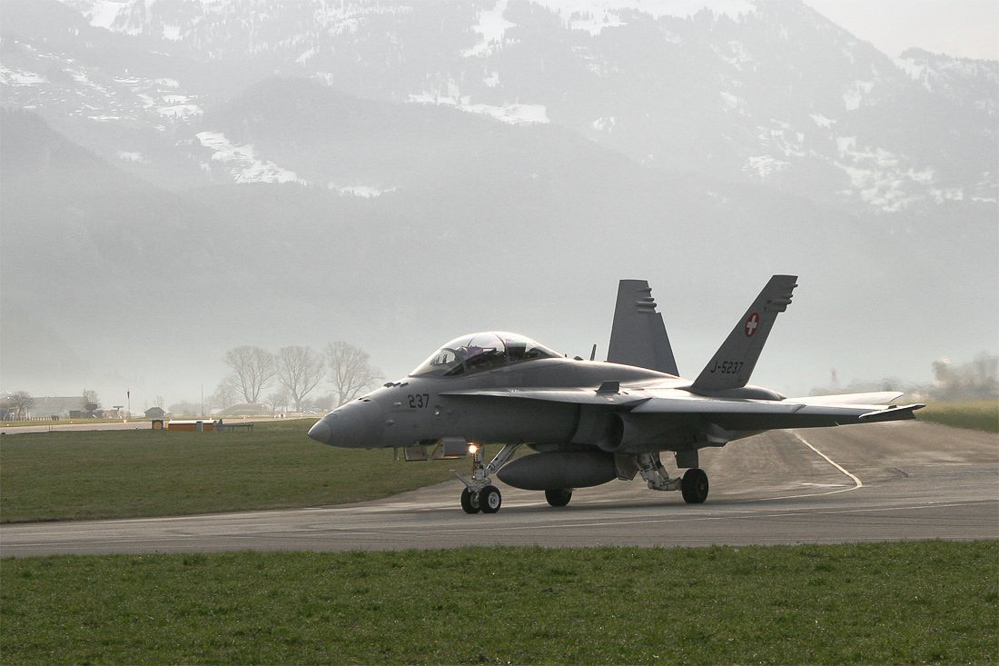 Meiringen Airbase - © Markus Dussy - 0008