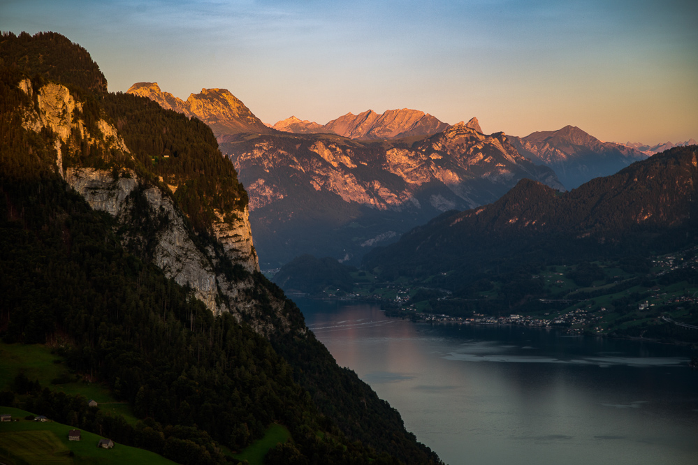 mofi_118 - Alpengluehen ueber der Hochebene von Palfries