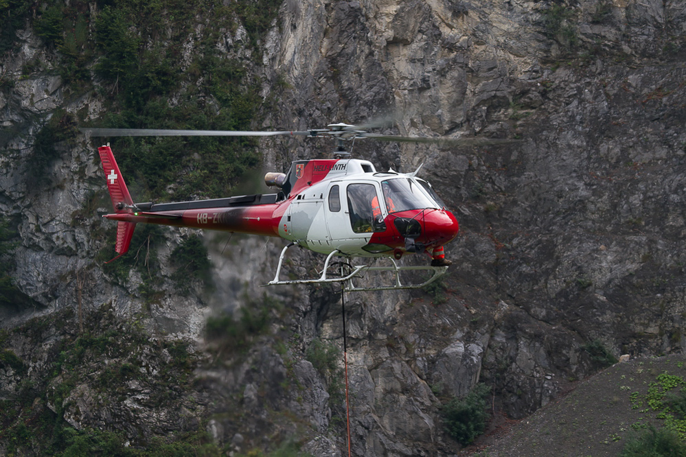 Redbull - 003 - Heli Linth ät wörk