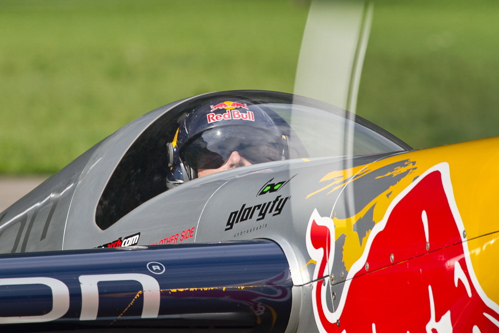 Redbull - 010 - Hannes Arch