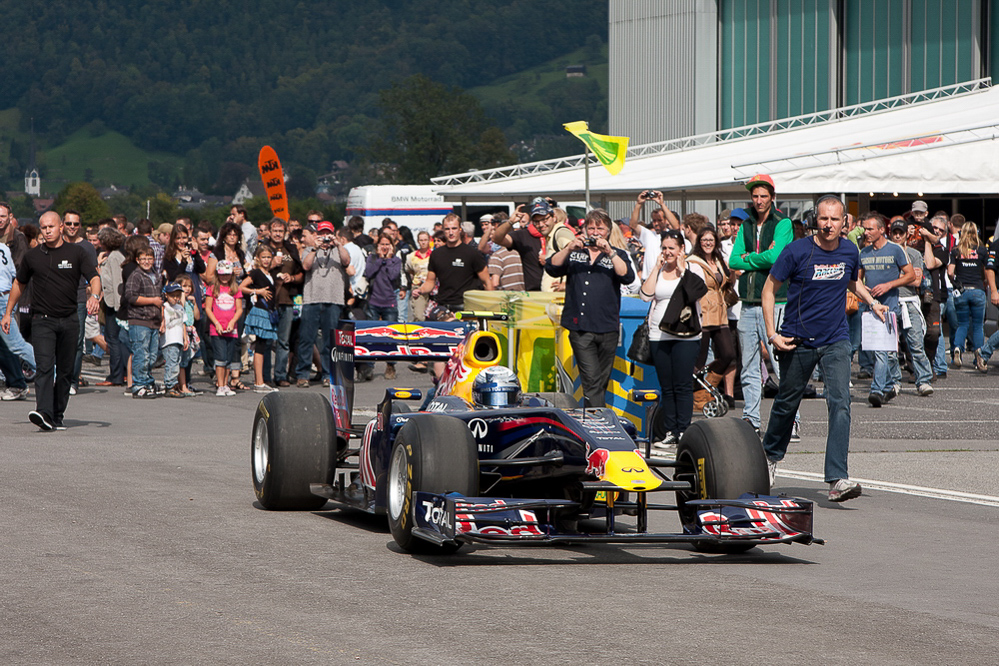 Redbull - 027 - Sebastien Buemi im RedBull F1