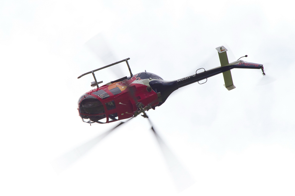 Redbull - 036 - Demo Eurocopter BO-105C