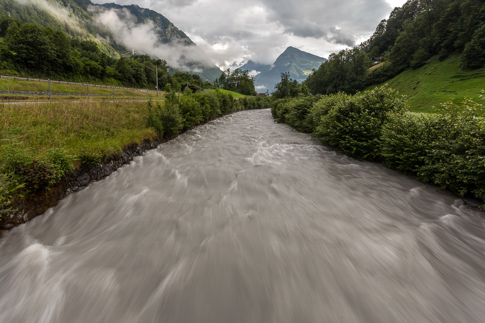 Regensommer 016 - Linth in Rüti