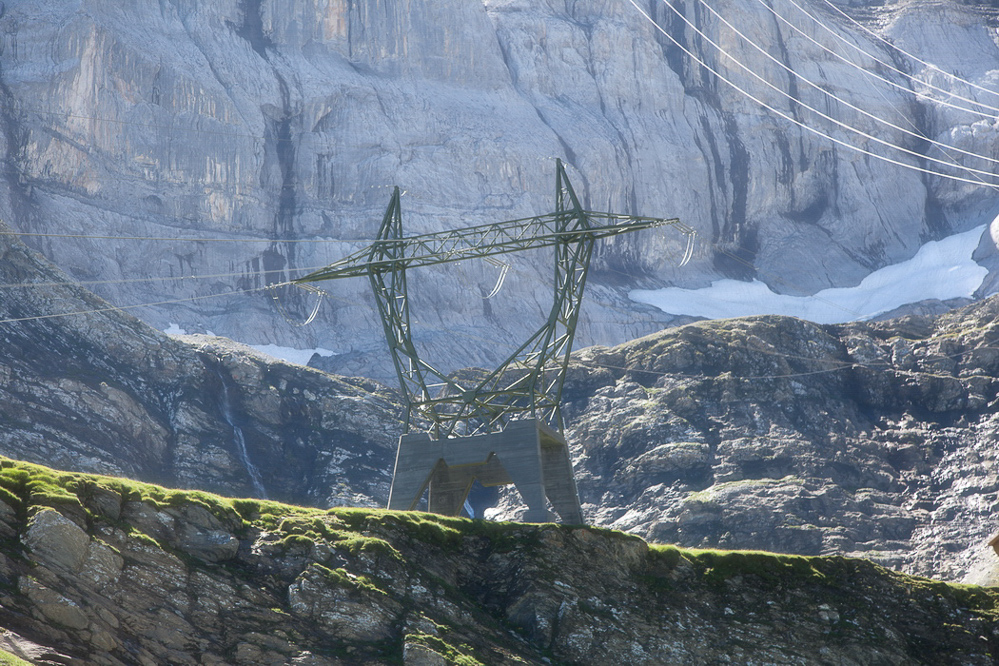 049 - Sommer 2013 - Strommast