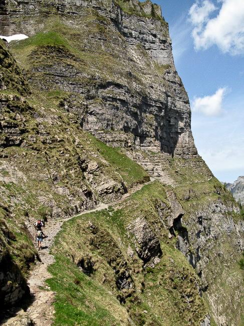 041 - Glärnisch -- Wandervögel