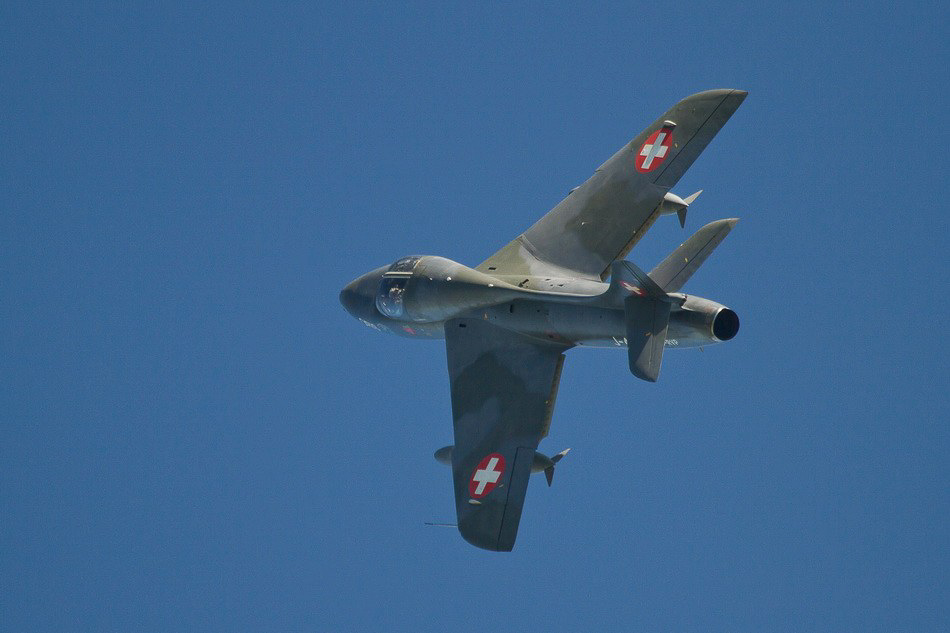 Zigermeet - Fr - 013 - 09.30 Hunterflug