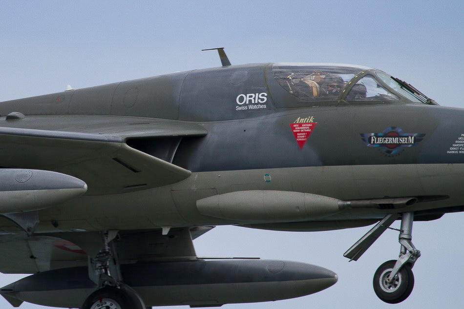 Zigermeet - Fr - 043 - 14.00 Hunterflug